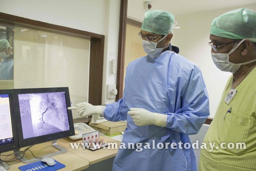 Micro-Mesh Stenting procedure on heart patient